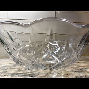 Glass Serving Bowl